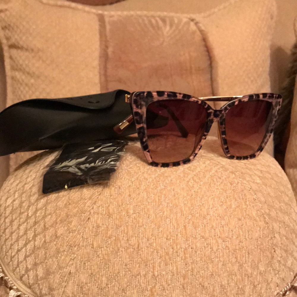 Diff leopard print Becky II